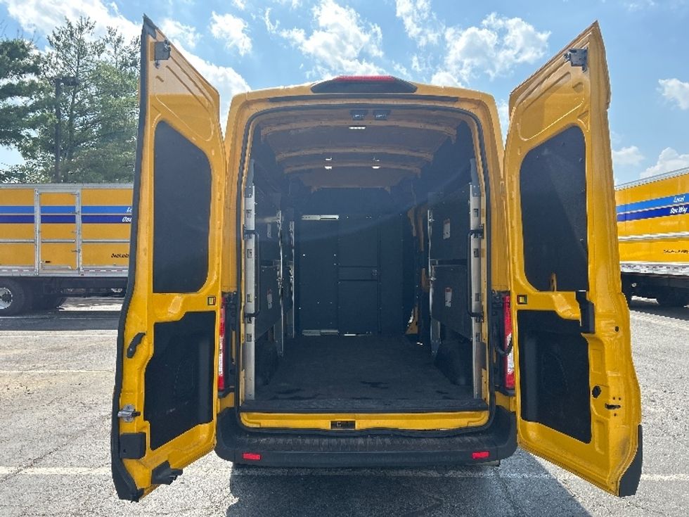 Cargo Van (Panel Van)-Light and Medium Duty Trucks-Ford-2023-Transit 250-South Plainfield-NJ-39,808\n\t\tmiles-$ 45,250 - Image 8