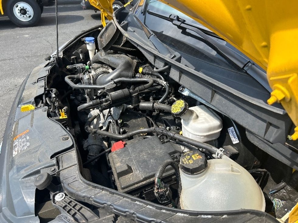 Cargo Van (Panel Van)-Light and Medium Duty Trucks-Ford-2023-Transit 250-South Plainfield-NJ-39,808\n\t\tmiles-$ 45,250 - Image 24