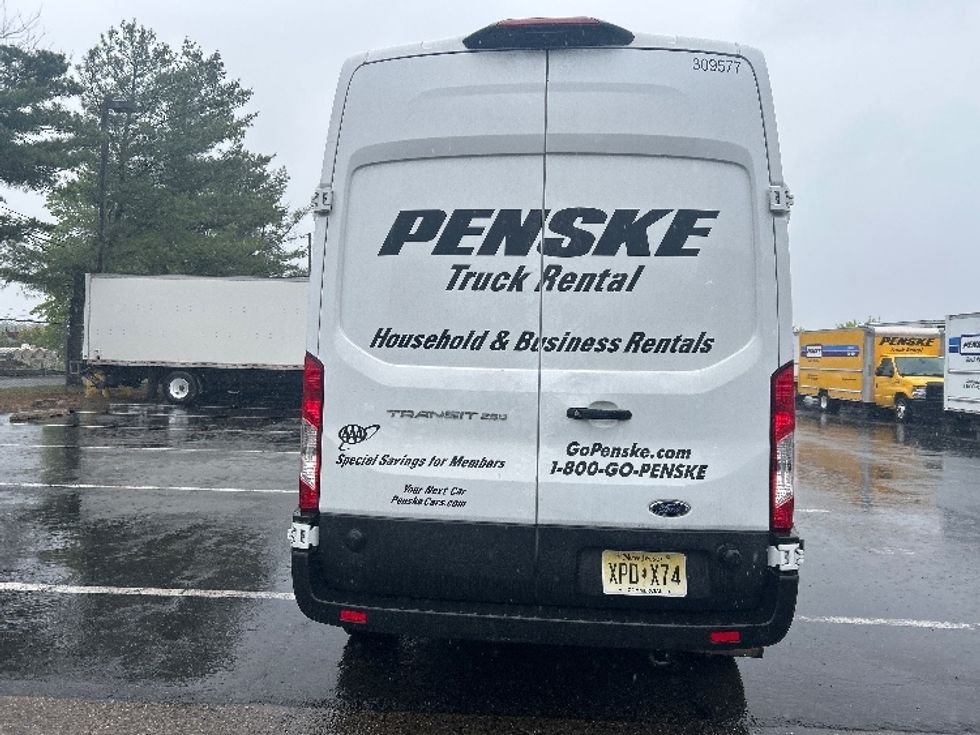 Cargo Van (Panel Van)-Light and Medium Duty Trucks-Ford-2023-Transit 250-South Plainfield-NJ-52,948\n\t\tmiles-$ 44,250 - Image 6
