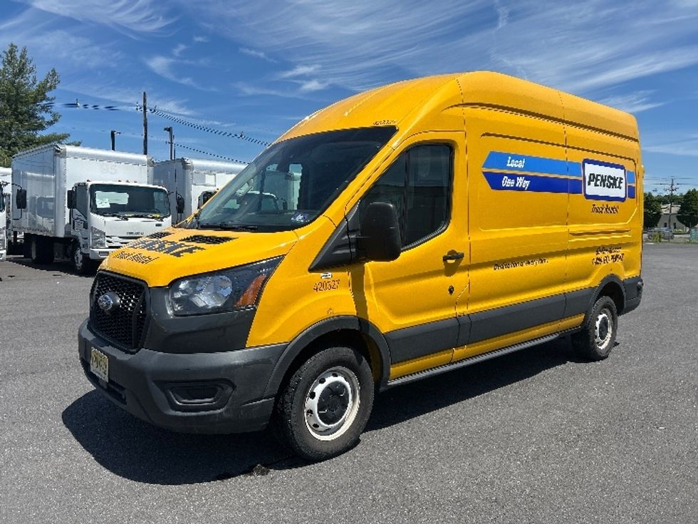 Cargo Van (Panel Van)-Light and Medium Duty Trucks-Ford-2023-Transit 250-South Plainfield-NJ-68,829\n\t\tmiles-$ 38,750 - Image 3