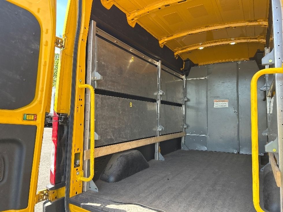 Cargo Van (Panel Van)-Light and Medium Duty Trucks-Ford-2023-Transit 250-South Plainfield-NJ-68,829\n\t\tmiles-$ 38,750 - Image 10
