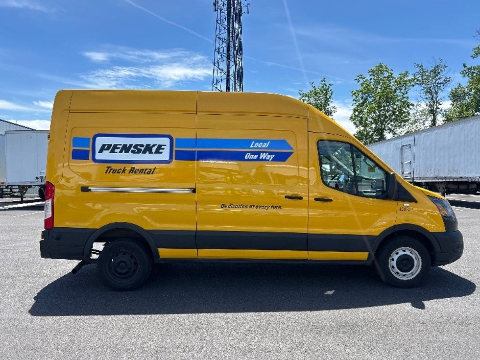 Cargo Van (Panel Van)-Light and Medium Duty Trucks-Ford-2023-Transit 250-South Plainfield-NJ-68,829\n\t\tmiles-$ 38,750 - Image 13