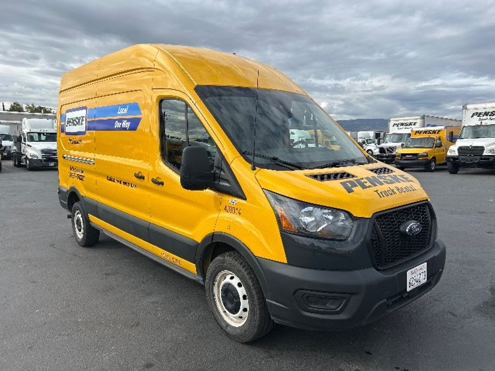 Cargo Van (Panel Van)-Light and Medium Duty Trucks-Ford-2023-Transit 250-Sparks-NV-115,411\n\t\tmiles-$ 30,750 - Image 1