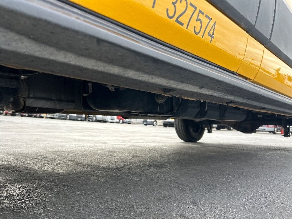 Cargo Van (Panel Van)-Light and Medium Duty Trucks-Ford-2023-Transit 250-Sparks-NV-115,411\n\t\tmiles-$ 30,750 - Image 5