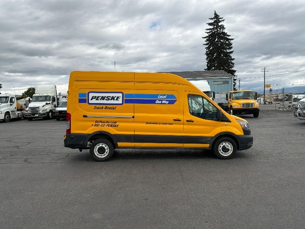 Cargo Van (Panel Van)-Light and Medium Duty Trucks-Ford-2023-Transit 250-Spokane Valley-WA-31,553\n\t\tmiles-$ 43,250 - Image 12