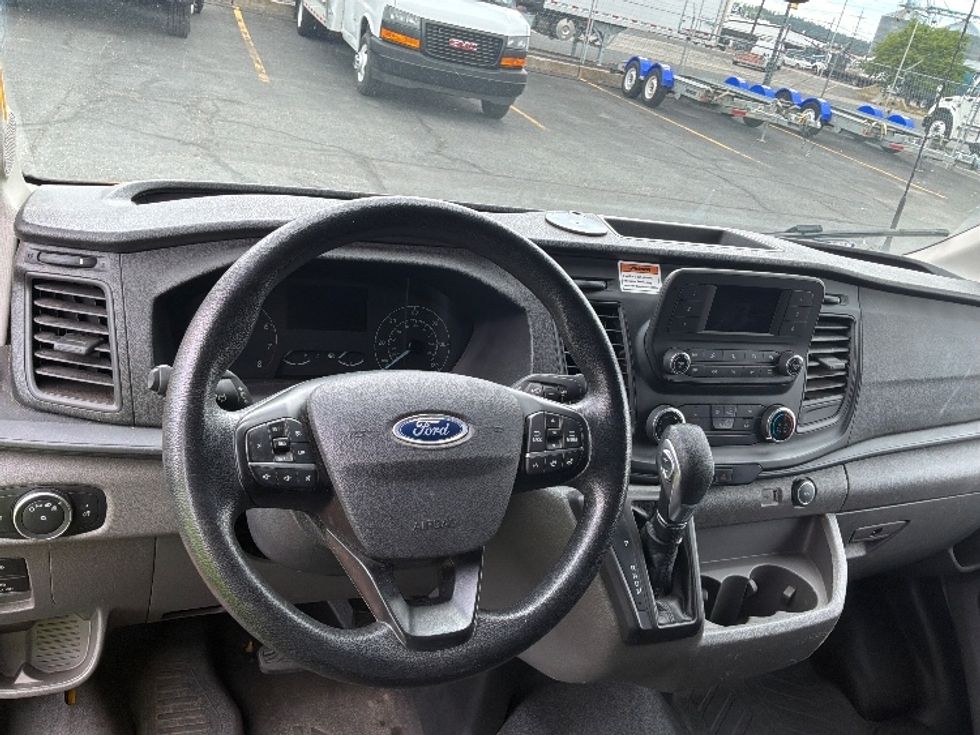 Cargo Van (Panel Van)-Light and Medium Duty Trucks-Ford-2023-Transit 250-Spokane Valley-WA-31,553\n\t\tmiles-$ 43,250 - Image 15