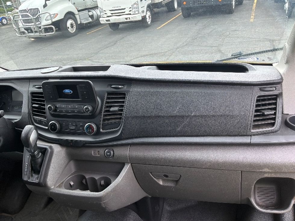 Cargo Van (Panel Van)-Light and Medium Duty Trucks-Ford-2023-Transit 250-Spokane Valley-WA-31,553\n\t\tmiles-$ 43,250 - Image 18