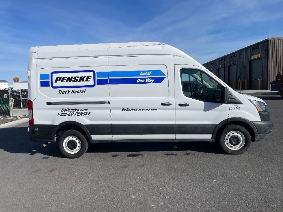 Cargo Van (Panel Van)-Light and Medium Duty Trucks-Ford-2023-Transit 250-Spokane Valley-WA-34,669\n\t\tmiles-$ 48,000 - Image 15