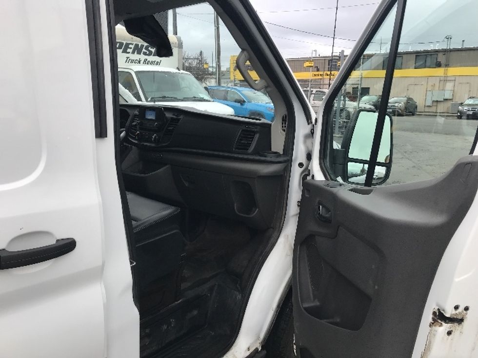 Cargo Van (Panel Van)-Light and Medium Duty Trucks-Ford-2023-Transit 250-Spokane Valley-WA-57,241\n\t\tmiles-$ 46,500 - Image 18