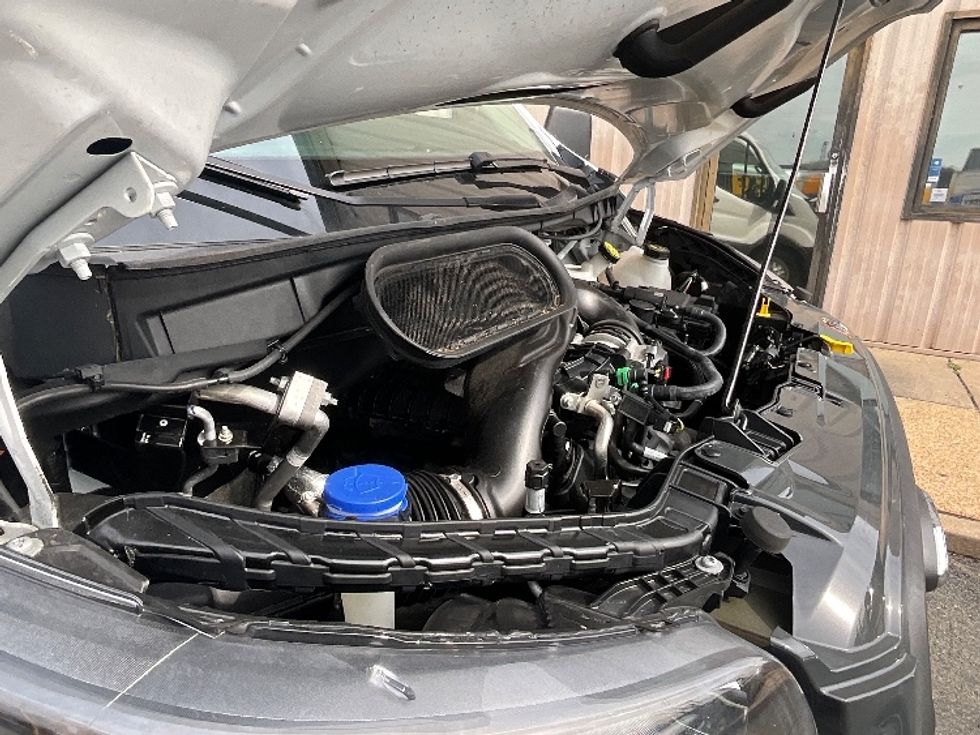 Cargo Van (Panel Van)-Light and Medium Duty Trucks-Ford-2023-Transit 250-Sterling-VA-19,471\n\t\tmiles-$ 51,250 - Image 23