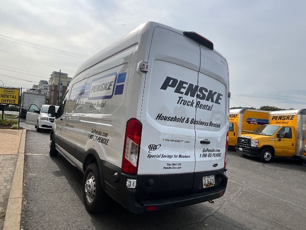 Cargo Van (Panel Van)-Light and Medium Duty Trucks-Ford-2023-Transit 250-Sterling-VA-19,471\n\t\tmiles-$ 51,250 - Image 6