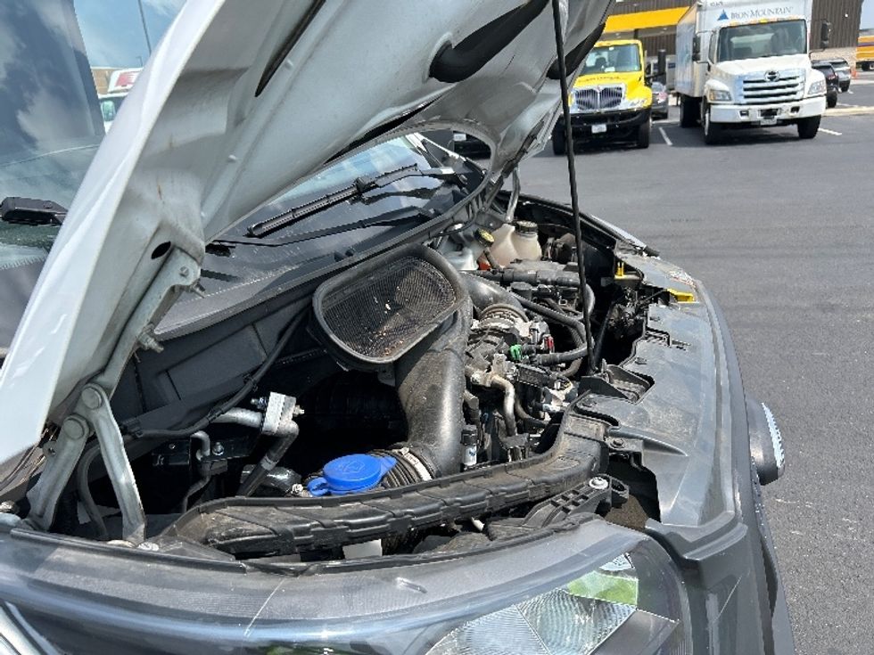 Cargo Van (Panel Van)-Light and Medium Duty Trucks-Ford-2023-Transit 250-Sterling-VA-56,304\n\t\tmiles-$ 43,000 - Image 23