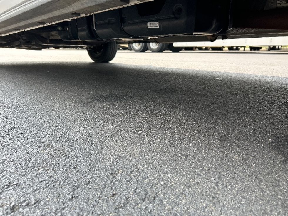 Cargo Van (Panel Van)-Light and Medium Duty Trucks-Ford-2023-Transit 250-Sterling-VA-56,304\n\t\tmiles-$ 43,000 - Image 5