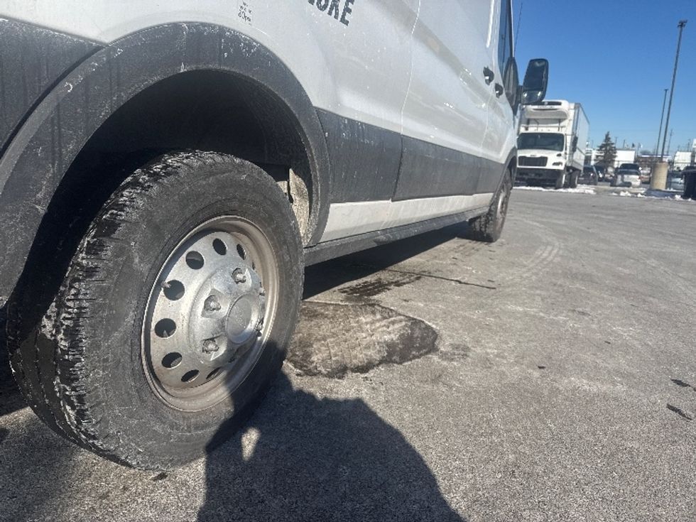 Cargo Van (Panel Van)-Light and Medium Duty Trucks-Ford-2023-Transit 250-Sturtevant-WI-14,470\n\t\tmiles-$ 59,250 - Image 13