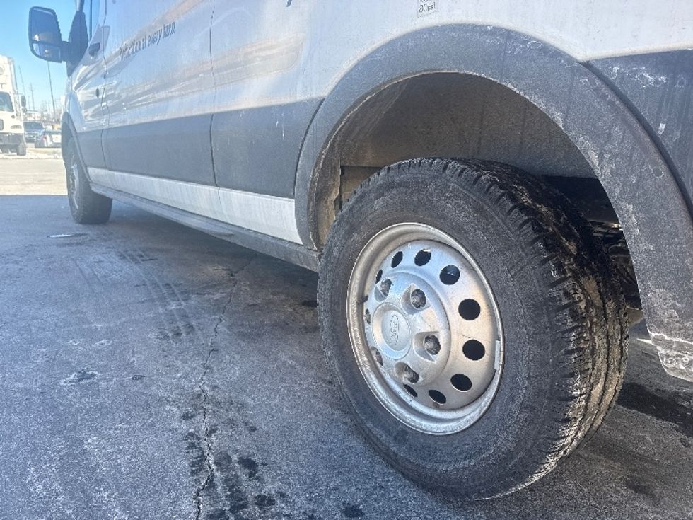 Cargo Van (Panel Van)-Light and Medium Duty Trucks-Ford-2023-Transit 250-Sturtevant-WI-14,470\n\t\tmiles-$ 59,250 - Image 4