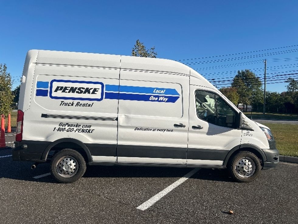 Cargo Van (Panel Van)-Light and Medium Duty Trucks-Ford-2023-Transit 250-Swedesboro-NJ-111,811\n\t\tmiles-$ 38,000 - Image 14