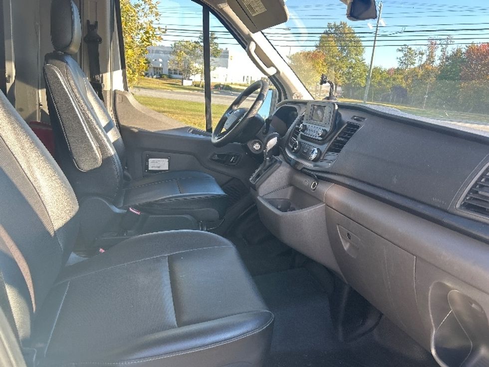 Cargo Van (Panel Van)-Light and Medium Duty Trucks-Ford-2023-Transit 250-Swedesboro-NJ-111,811\n\t\tmiles-$ 38,000 - Image 21