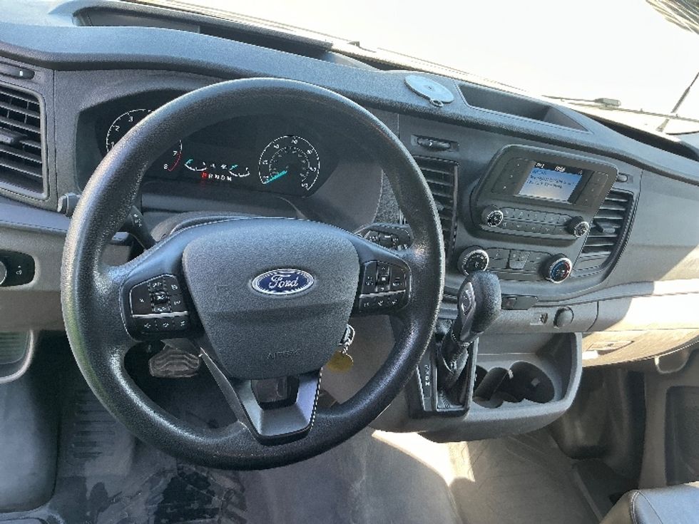 Cargo Van (Panel Van)-Light and Medium Duty Trucks-Ford-2023-Transit 250-Tampa-FL-30,771\n\t\tmiles-$ 52,000 - Image 17