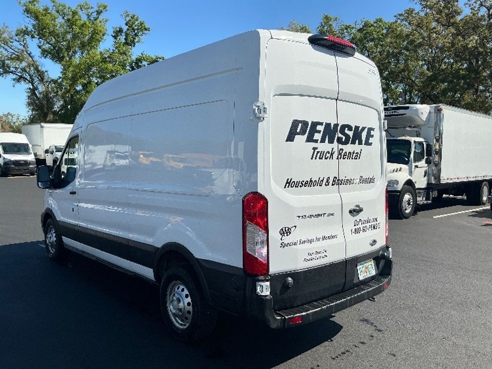 Cargo Van (Panel Van)-Light and Medium Duty Trucks-Ford-2023-Transit 250-Tampa-FL-30,771\n\t\tmiles-$ 52,000 - Image 6
