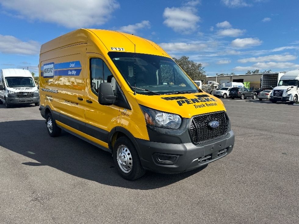 Cargo Van (Panel Van)-Light and Medium Duty Trucks-Ford-2023-Transit 250-Tampa-FL-32,243\n\t\tmiles-$ 47,000 - Image 1