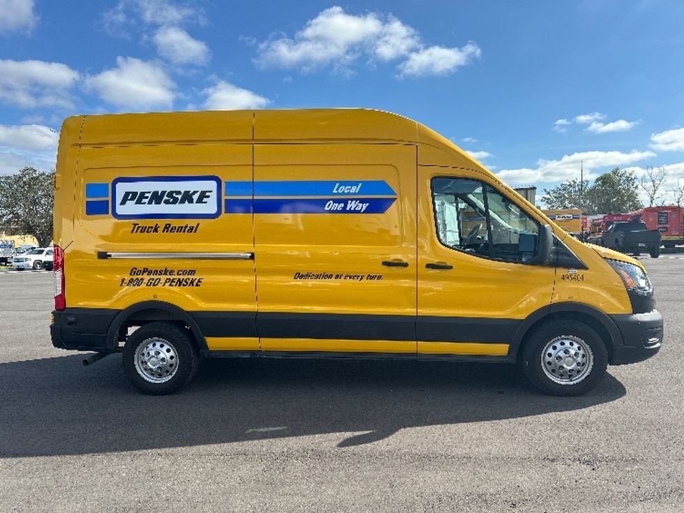 Cargo Van (Panel Van)-Light and Medium Duty Trucks-Ford-2023-Transit 250-Tampa-FL-32,243\n\t\tmiles-$ 47,000 - Image 15