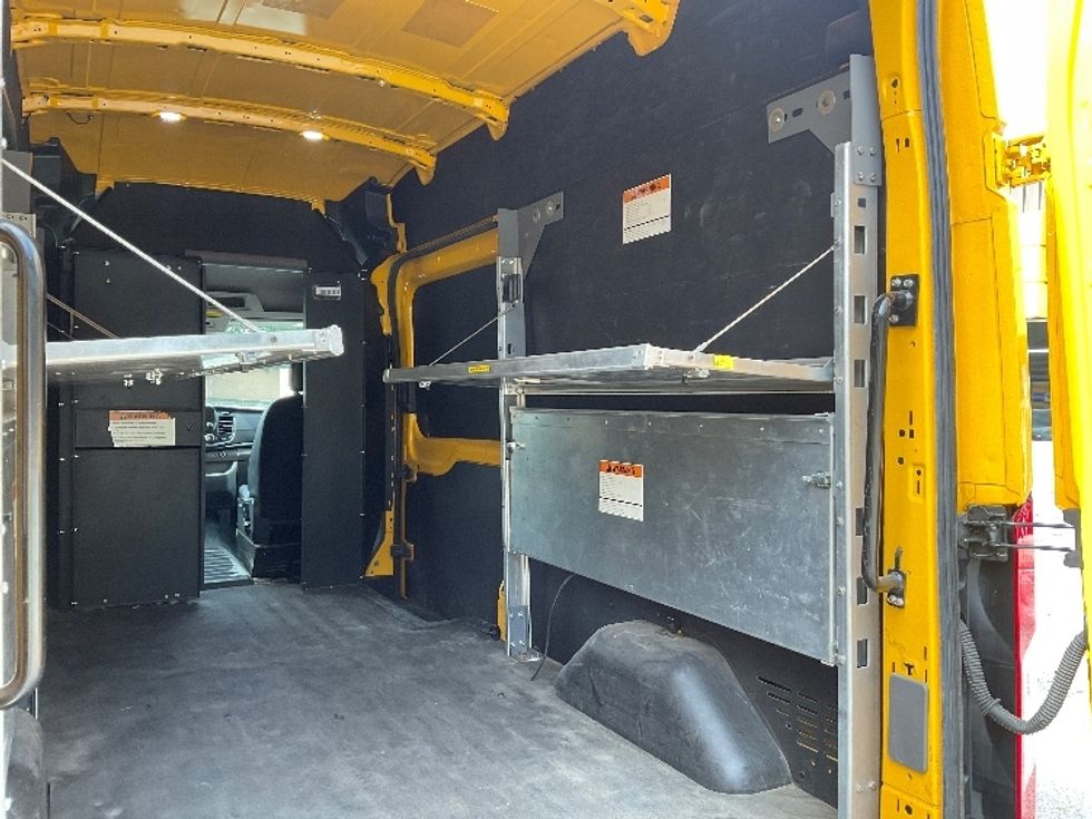 Cargo Van (Panel Van)-Light and Medium Duty Trucks-Ford-2023-Transit 250-Tampa-FL-40,564\n\t\tmiles-$ 43,250 - Image 12