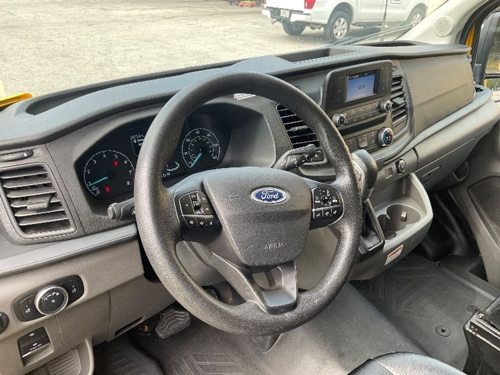 Cargo Van (Panel Van)-Light and Medium Duty Trucks-Ford-2023-Transit 250-Tampa-FL-40,564\n\t\tmiles-$ 43,250 - Image 17