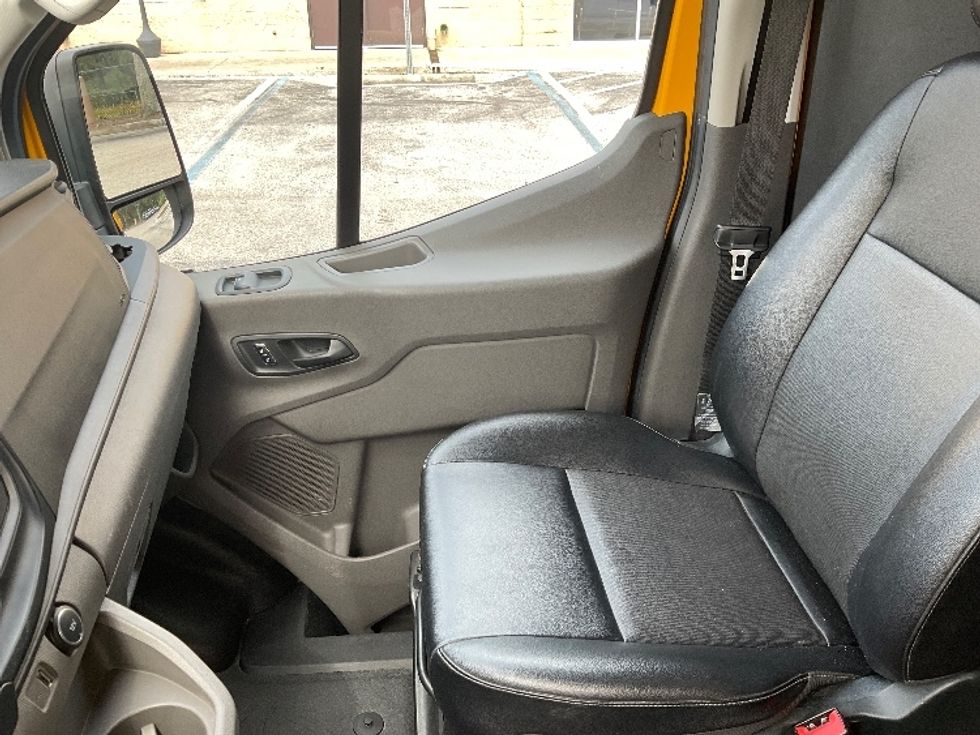 Cargo Van (Panel Van)-Light and Medium Duty Trucks-Ford-2023-Transit 250-Tampa-FL-40,564\n\t\tmiles-$ 43,250 - Image 19