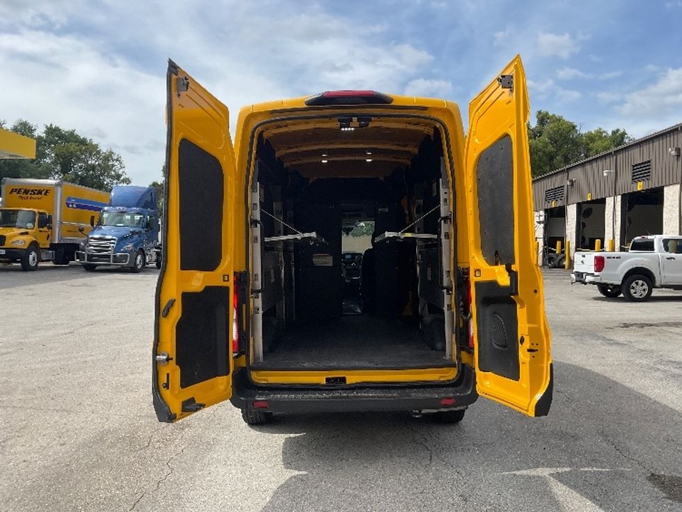 Cargo Van (Panel Van)-Light and Medium Duty Trucks-Ford-2023-Transit 250-Tampa-FL-40,564\n\t\tmiles-$ 43,250 - Image 7