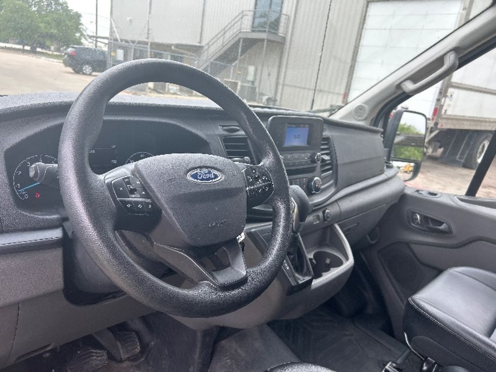 Cargo Van (Panel Van)-Light and Medium Duty Trucks-Ford-2023-Transit 250-Temple-TX-38,608\n\t\tmiles-$ 46,500 - Image 13