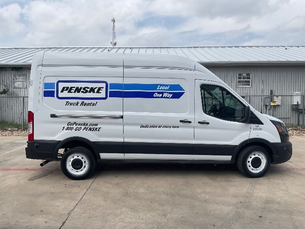Cargo Van (Panel Van)-Light and Medium Duty Trucks-Ford-2023-Transit 250-Temple-TX-38,608\n\t\tmiles-$ 46,500 - Image 15