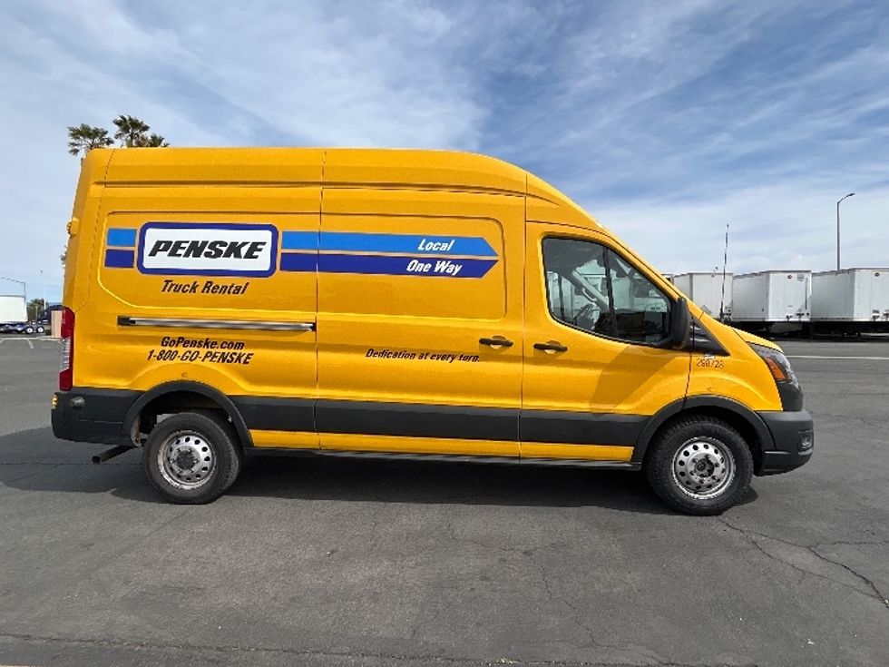 Cargo Van (Panel Van)-Light and Medium Duty Trucks-Ford-2023-Transit 250-Torrance-CA-18,031\n\t\tmiles-$ 54,000 - Image 15
