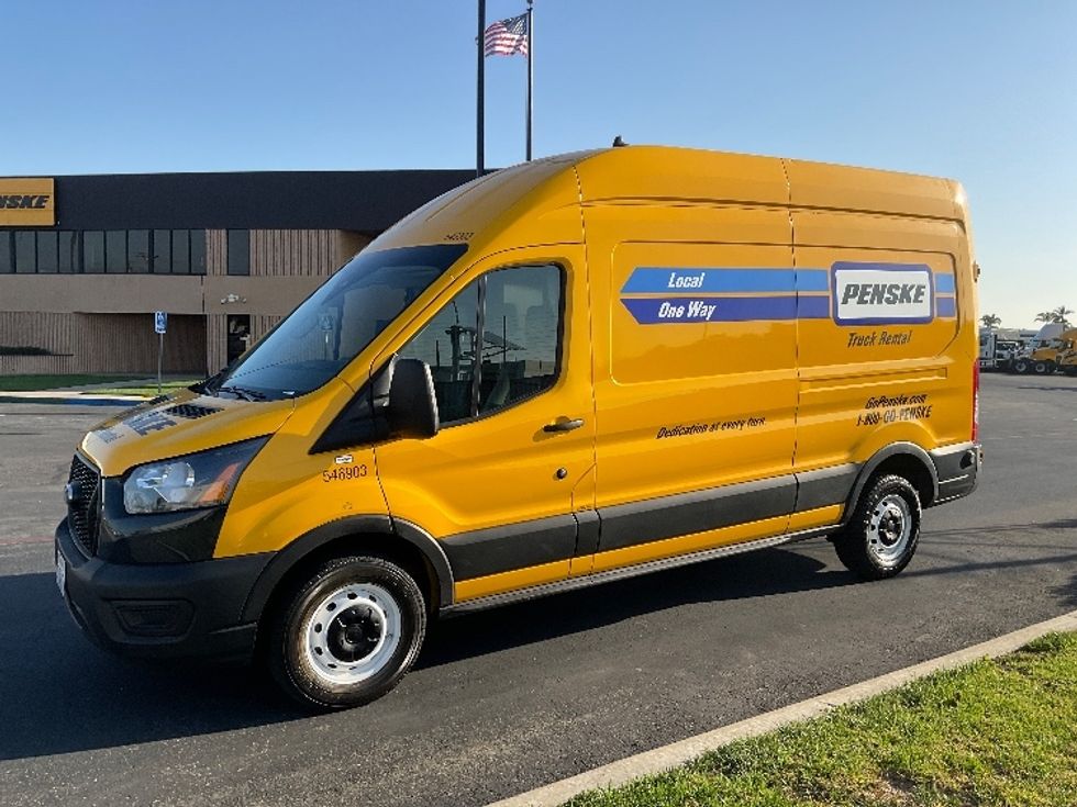 2023 Ford Transit photo 3