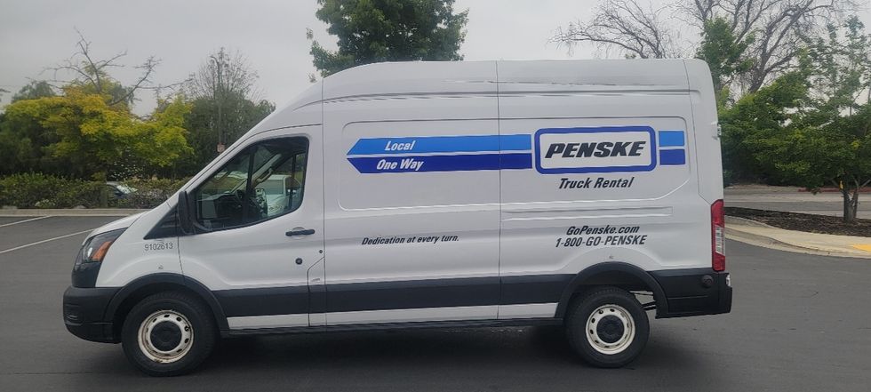 Cargo Van (Panel Van)-Light and Medium Duty Trucks-Ford-2023-Transit 250-Torrance-CA-87,488\n\t\tmiles-$ 37,750 - Image 4