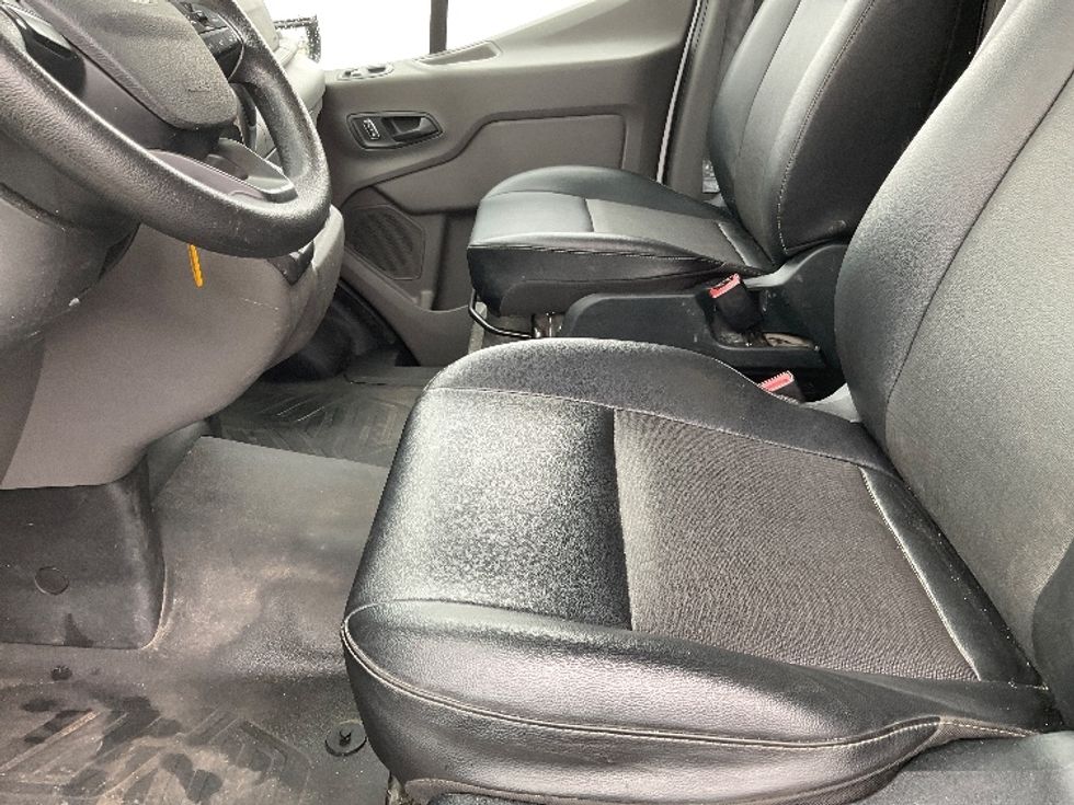Cargo Van (Panel Van)-Light and Medium Duty Trucks-Ford-2023-Transit 250-Traverse City-MI-66,050\n\t\tmiles-$ 43,000 - Image 19