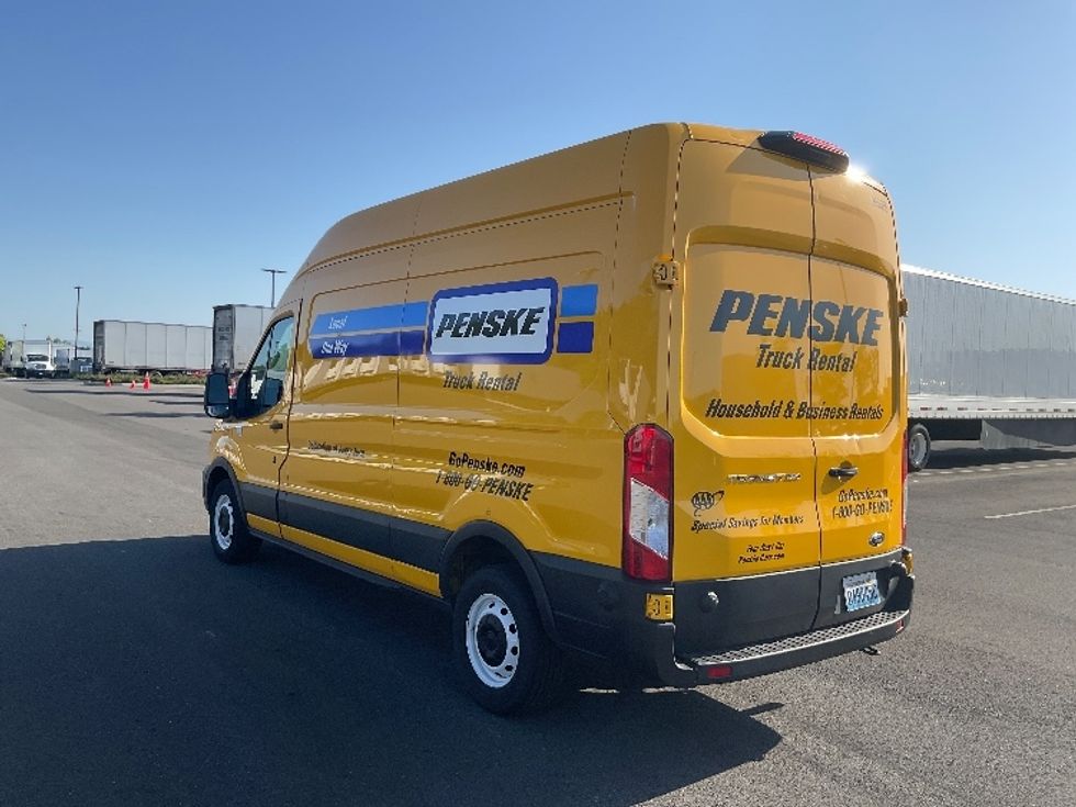 Cargo Van (Panel Van)-Light and Medium Duty Trucks-Ford-2023-Transit 250-Tukwila-WA-30,990\n\t\tmiles-$ 43,250 - Image 5