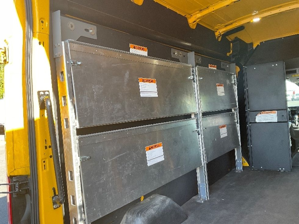 Cargo Van (Panel Van)-Light and Medium Duty Trucks-Ford-2023-Transit 250-Tukwila-WA-30,990\n\t\tmiles-$ 43,250 - Image 9