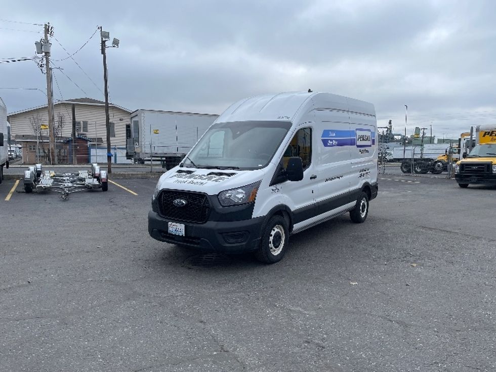 Cargo Van (Panel Van)-Light and Medium Duty Trucks-Ford-2023-Transit 250-Tukwila-WA-45,243\n\t\tmiles-$ 52,250 - Image 3