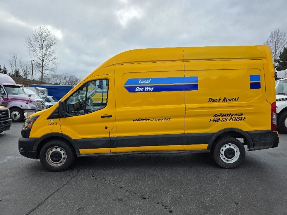 Cargo Van (Panel Van)-Light and Medium Duty Trucks-Ford-2023-Transit 250-Tukwila-WA-48,100\n\t\tmiles-$ 47,000 - Image 4