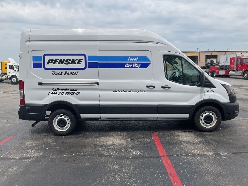 Cargo Van (Panel Van)-Light and Medium Duty Trucks-Ford-2023-Transit 250-Tulsa-OK-82,816\n\t\tmiles-$ 41,500 - Image 13