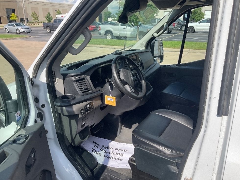 Cargo Van (Panel Van)-Light and Medium Duty Trucks-Ford-2023-Transit 250-Tulsa-OK-82,816\n\t\tmiles-$ 41,500 - Image 14