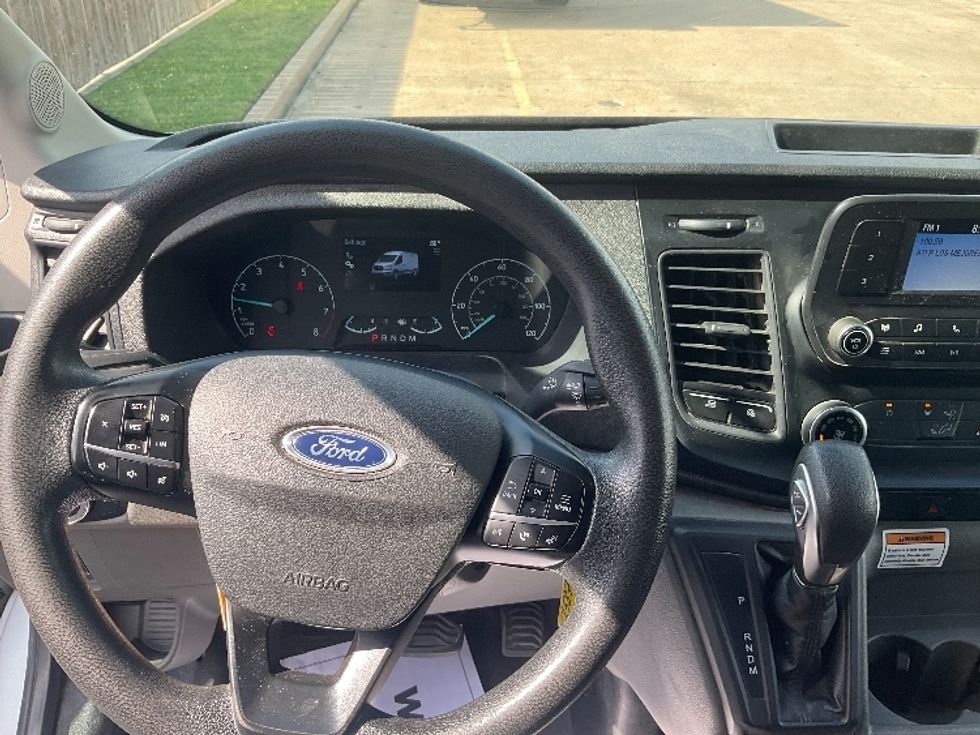 Cargo Van (Panel Van)-Light and Medium Duty Trucks-Ford-2023-Transit 250-Tulsa-OK-82,816\n\t\tmiles-$ 41,500 - Image 16
