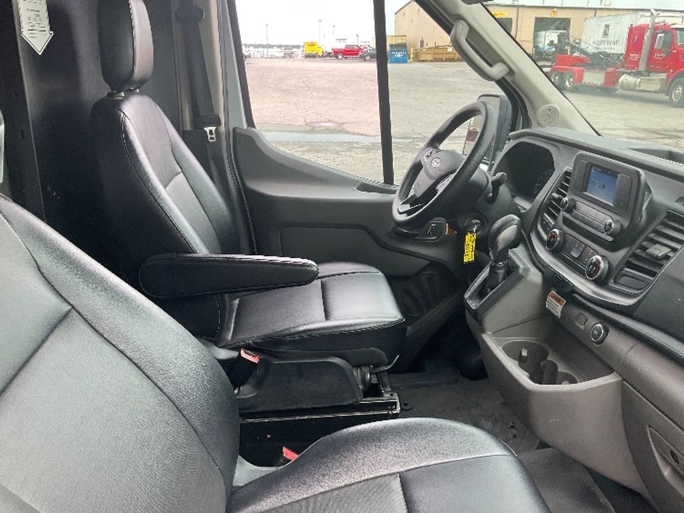 Cargo Van (Panel Van)-Light and Medium Duty Trucks-Ford-2023-Transit 250-Tulsa-OK-82,816\n\t\tmiles-$ 41,500 - Image 20