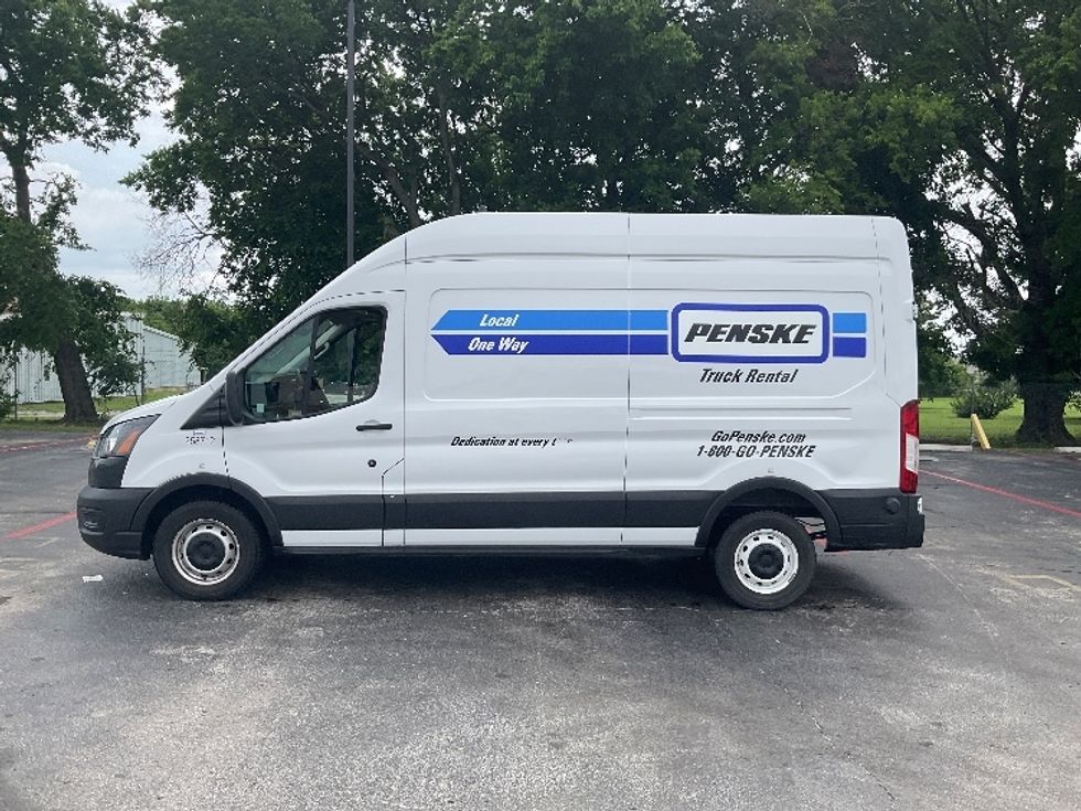 Cargo Van (Panel Van)-Light and Medium Duty Trucks-Ford-2023-Transit 250-Tulsa-OK-82,816\n\t\tmiles-$ 41,500 - Image 4