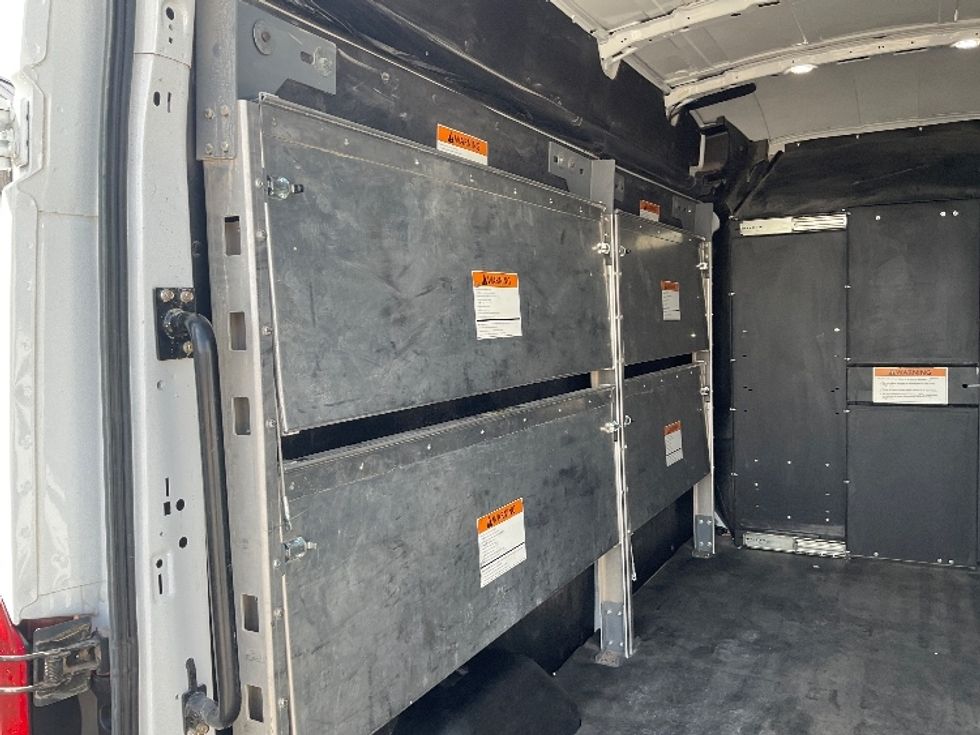 Cargo Van (Panel Van)-Light and Medium Duty Trucks-Ford-2023-Transit 250-Tulsa-OK-82,816\n\t\tmiles-$ 41,500 - Image 9