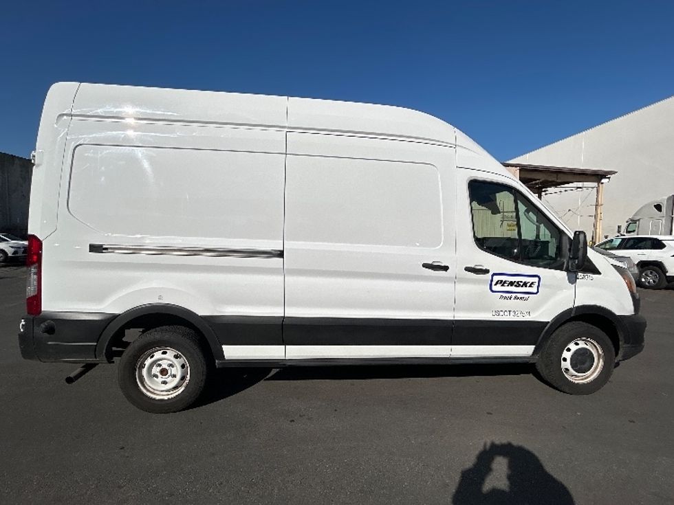 Cargo Van (Panel Van)-Light and Medium Duty Trucks-Ford-2023-Transit 250-Vernon-CA-40,865\n\t\tmiles-$ 48,250 - Image 13