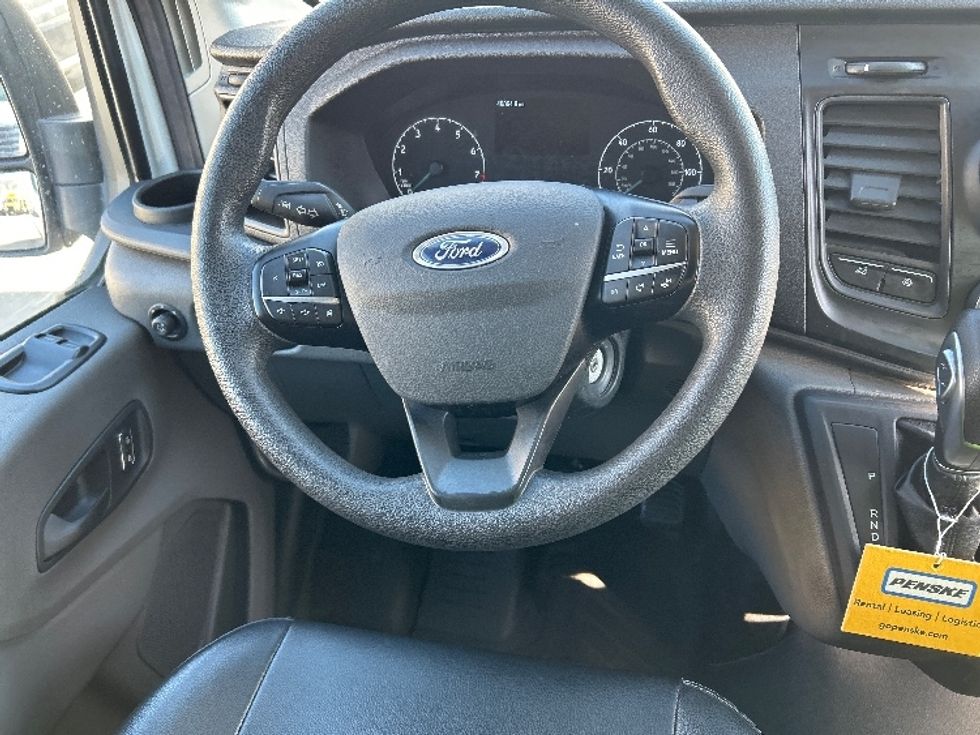 Cargo Van (Panel Van)-Light and Medium Duty Trucks-Ford-2023-Transit 250-Vernon-CA-40,865\n\t\tmiles-$ 48,250 - Image 15