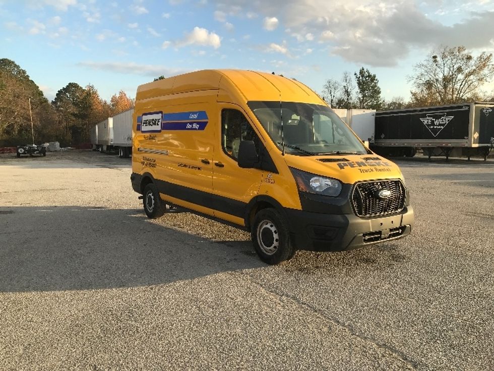 Cargo Van (Panel Van)-Light and Medium Duty Trucks-Ford-2023-Transit 250-West Columbia-SC-61,299\n\t\tmiles-$ 47,250 - Image 31