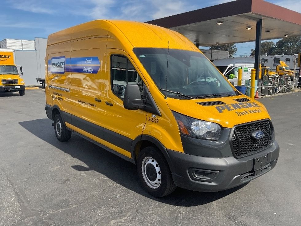 Cargo Van (Panel Van)-Light and Medium Duty Trucks-Ford-2023-Transit 250-West Sacramento-CA-33,413\n\t\tmiles-$ 48,750 - Image 1