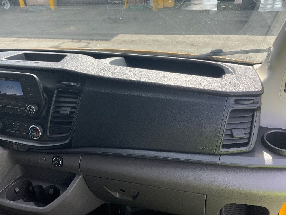 Cargo Van (Panel Van)-Light and Medium Duty Trucks-Ford-2023-Transit 250-West Sacramento-CA-33,413\n\t\tmiles-$ 48,750 - Image 20